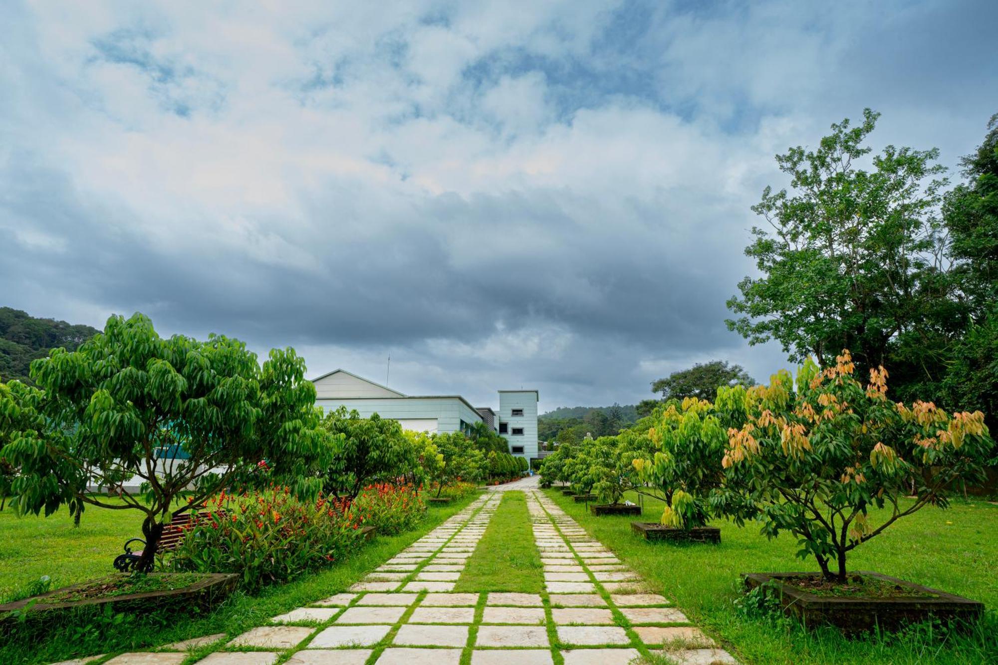 The Sanihara Hotel & Resort فيثيري المظهر الخارجي الصورة