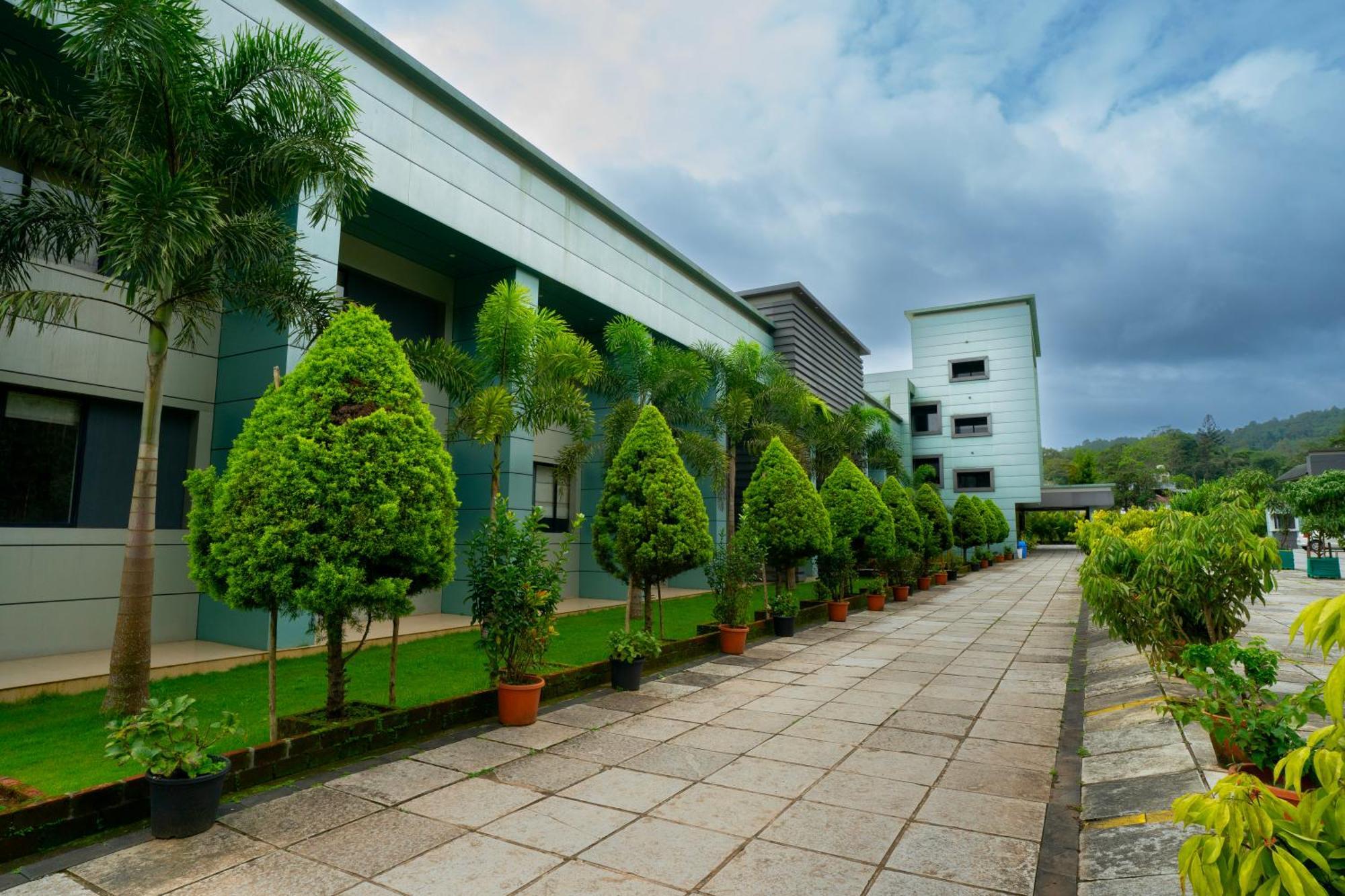 The Sanihara Hotel & Resort فيثيري المظهر الخارجي الصورة